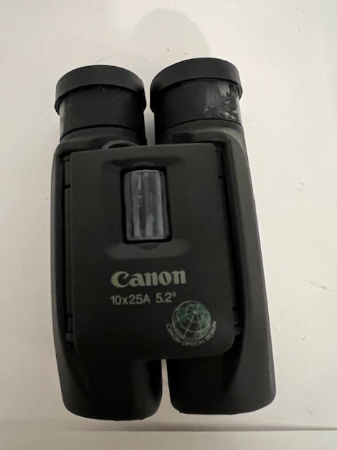 Canon 10x25A Compact Pocket Binoculars (5.2° Field) - Mint, Unused