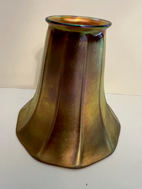 Antique Gold Aurene Iridescent Art Glass Lamp Shade - Attributed Tiffany/Steuben