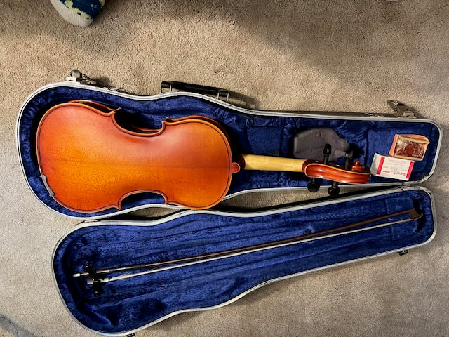 Schroeder Violin Made in Germany with Hardshell Case and Bow