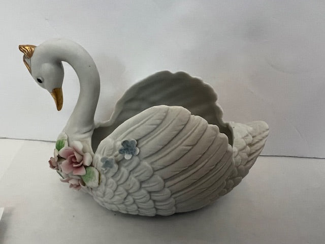 Vintage Ceramic Swan Ring Holder / Trinket Dish - Likely Capodimonte