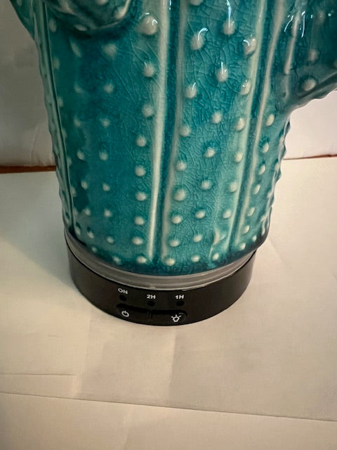 Pair of Ceramic Cactus Essential Oil Diffusers (Set of 2)