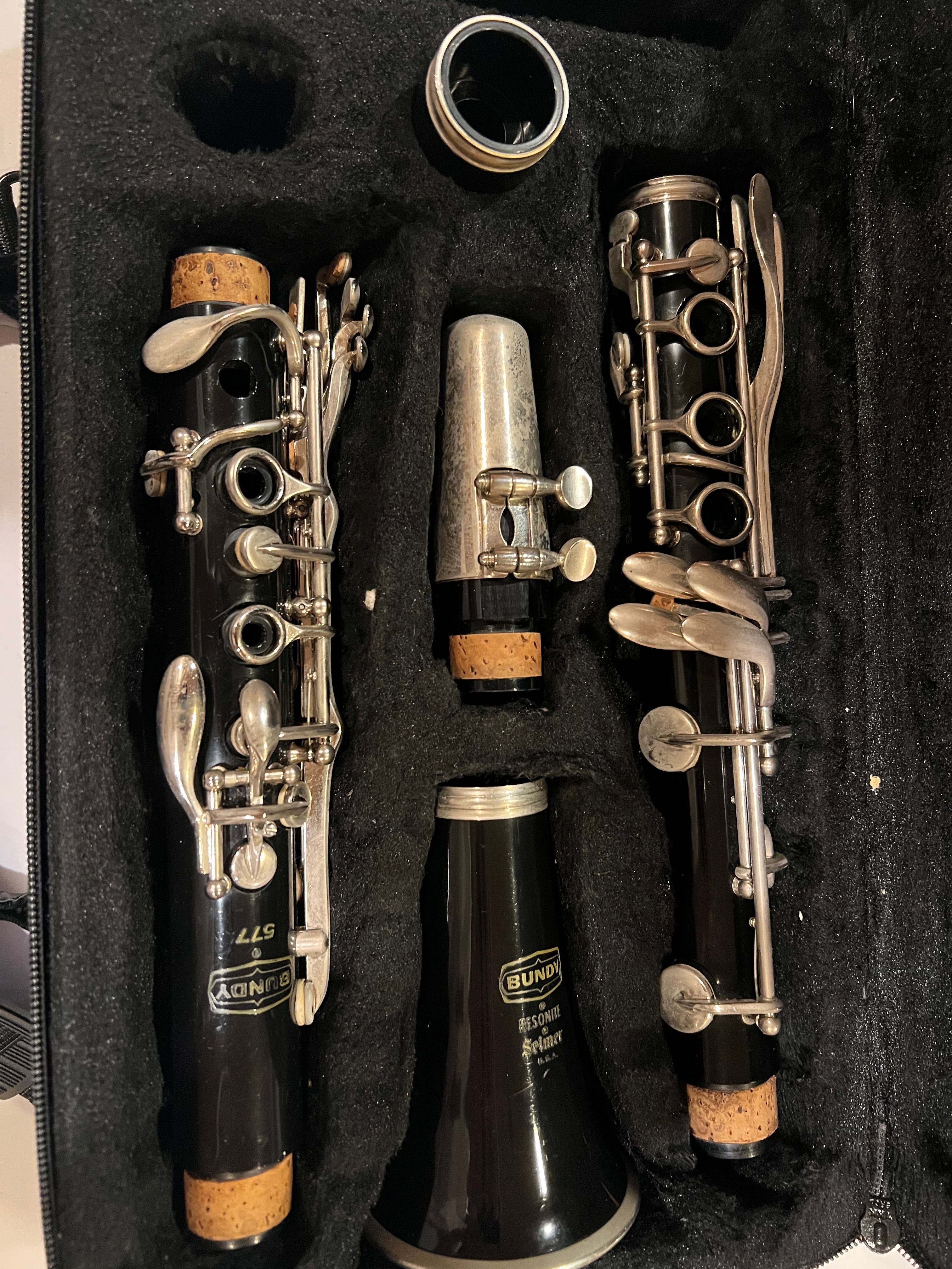 Vintage Bundy 577 Resonite Bb Clarinet with Case