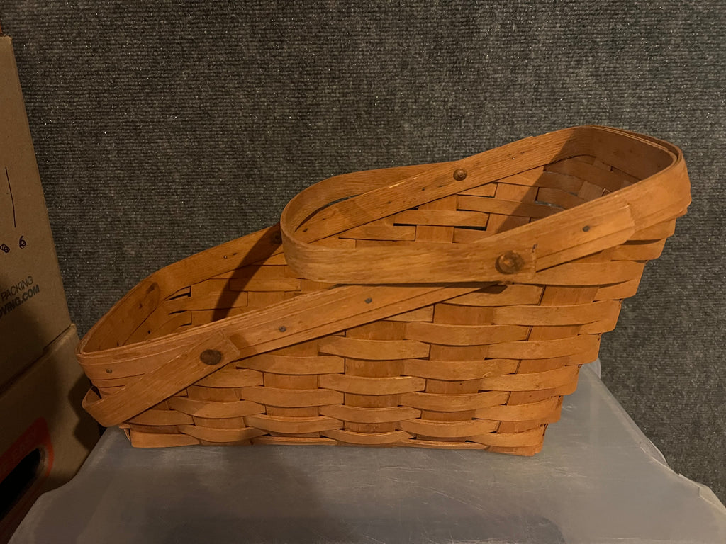 Vintage Longaberger Fruit & Vegetable Carrier Basket - Signed RAD 2004