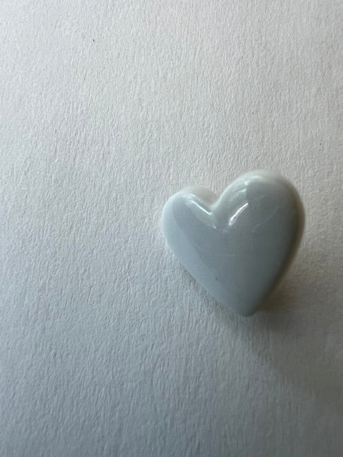 Vintage 1980s Pale Grey Heart-Shaped Shank Buttons - Set of 30 (5/8")