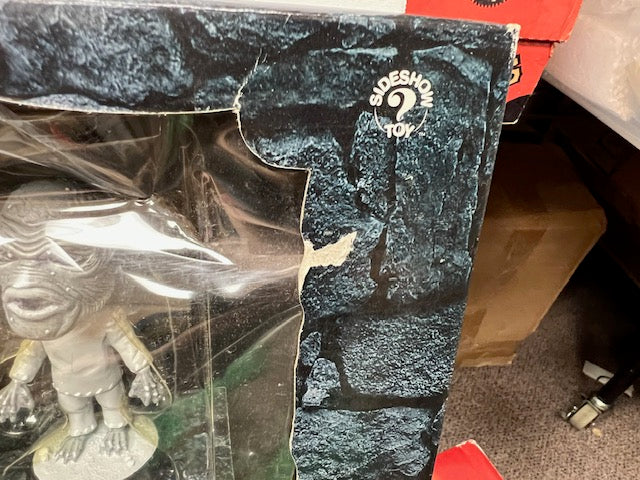 Universal Studios Monsters "Little Big Heads" Silver Screen Edition Set - Sideshow Toy (Sealed)