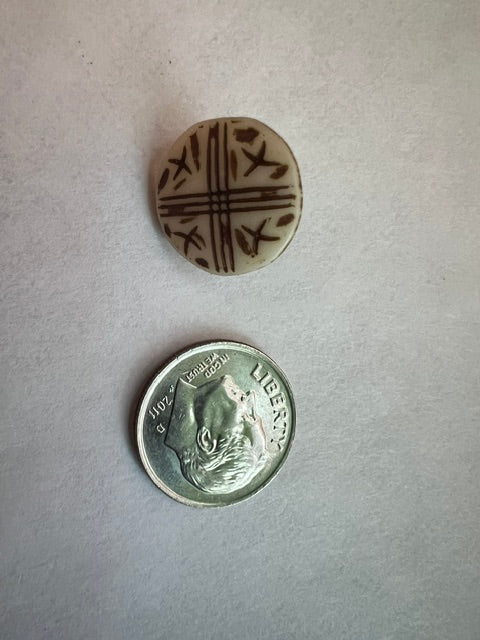 Vintage Hand-Carved Indian Shank Buttons 1/2" - Lot of 8 (Late 1970s)