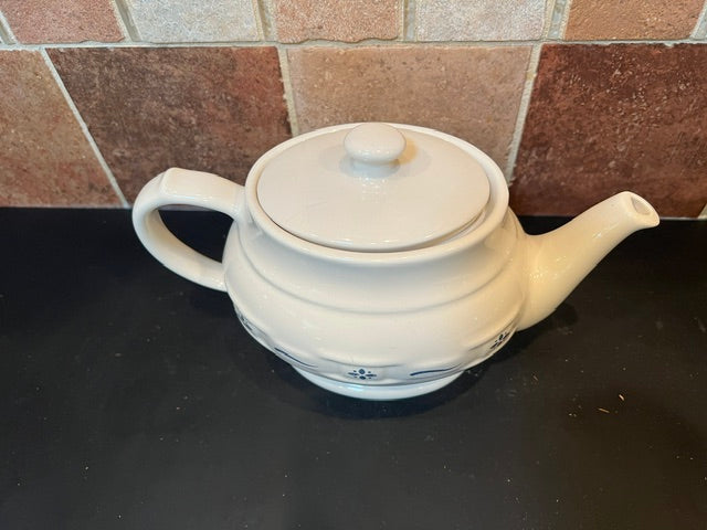 Longaberger Pottery Blue Dresden Teapot with Lid - Never Used