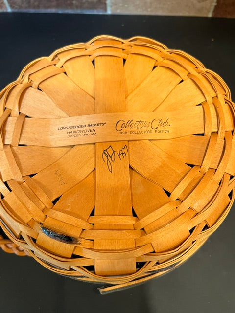 Longaberger 1998 Collectors Club Renewal Basket with Braided Handles, Liners & Paperwork