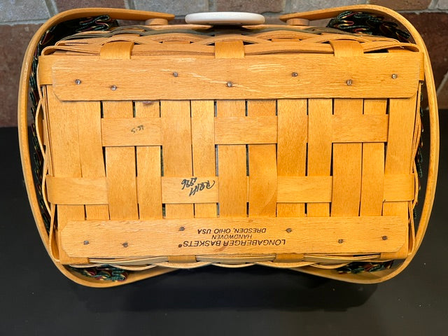 1996 Longaberger Holiday Cheer Basket - Complete with Liner & Divided Protector