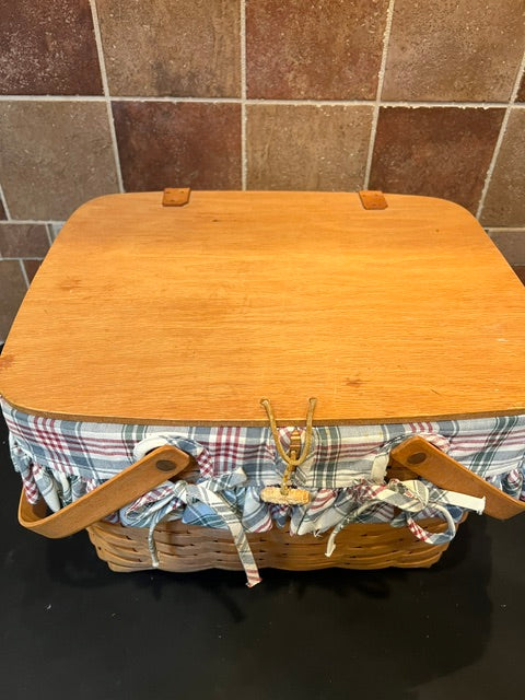 Longaberger 1996 Large Picnic Basket with Wood Lid, Plaid Liner & Protector