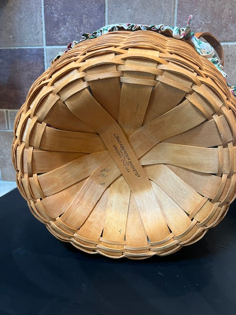 Longaberger 1996 Large Corn Basket with Garden Splendor Fabric Liner & Lid