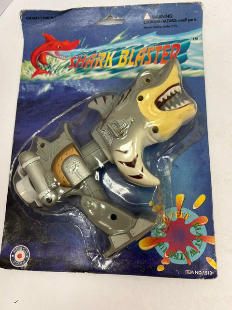 Vintage 1990s Water Guns & Bubble Makers - Lot of 7 (New in Package)
