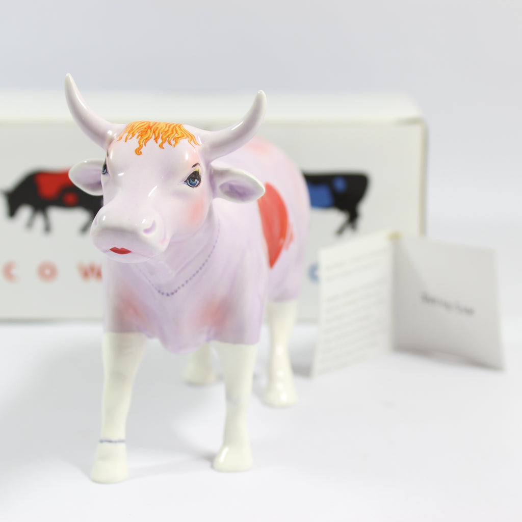 Cow Parade Dating Cow (2000) - Image 3