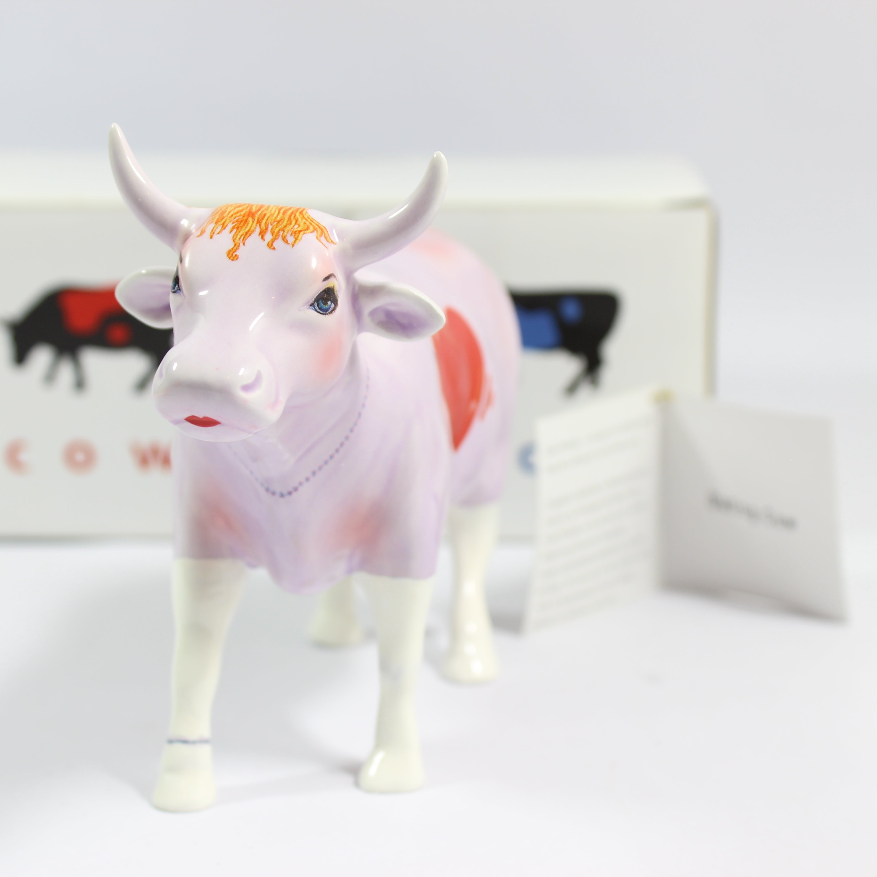 Cow Parade Dating Cow (2000) - Image 3