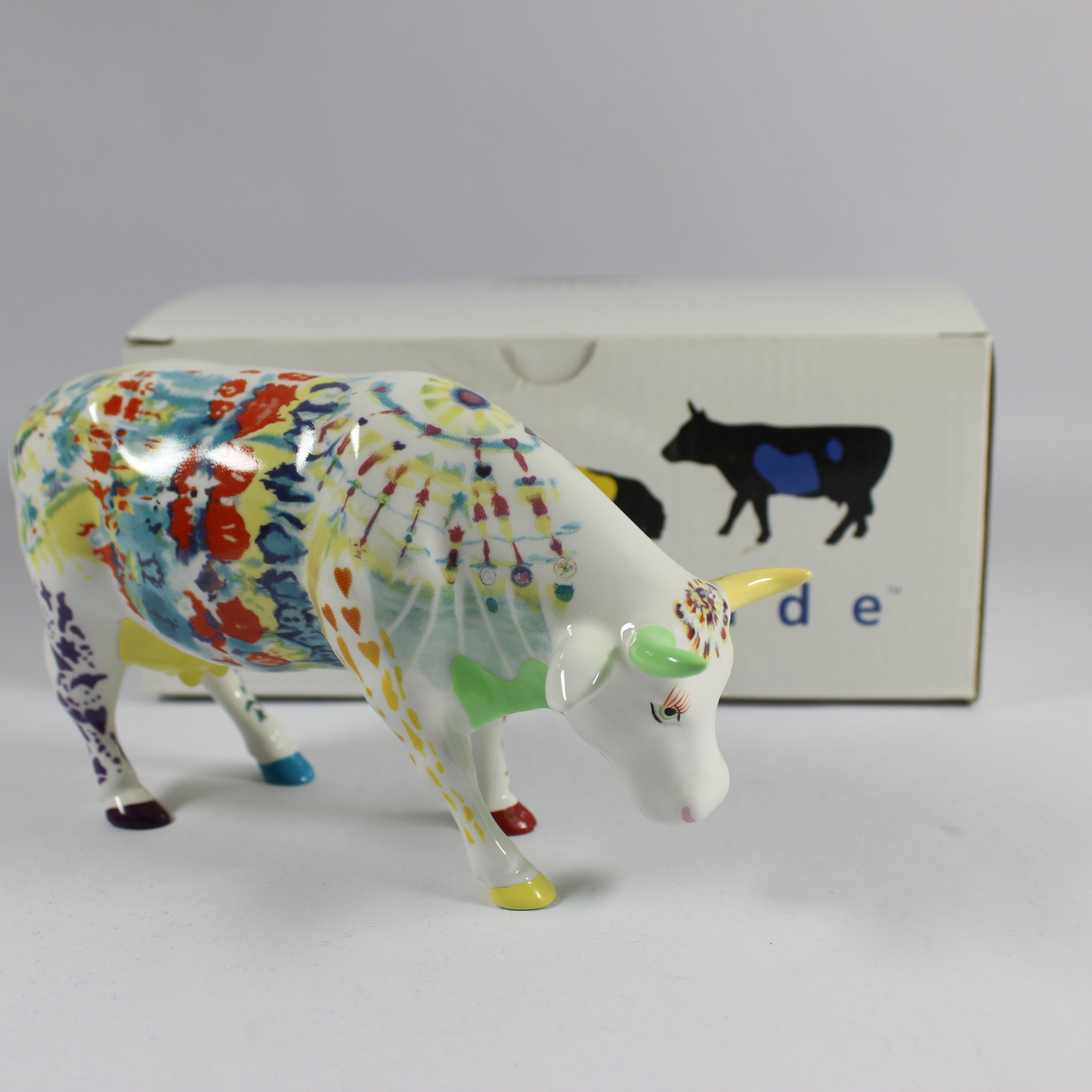 Cow Parade Udderly Groovy (2000)