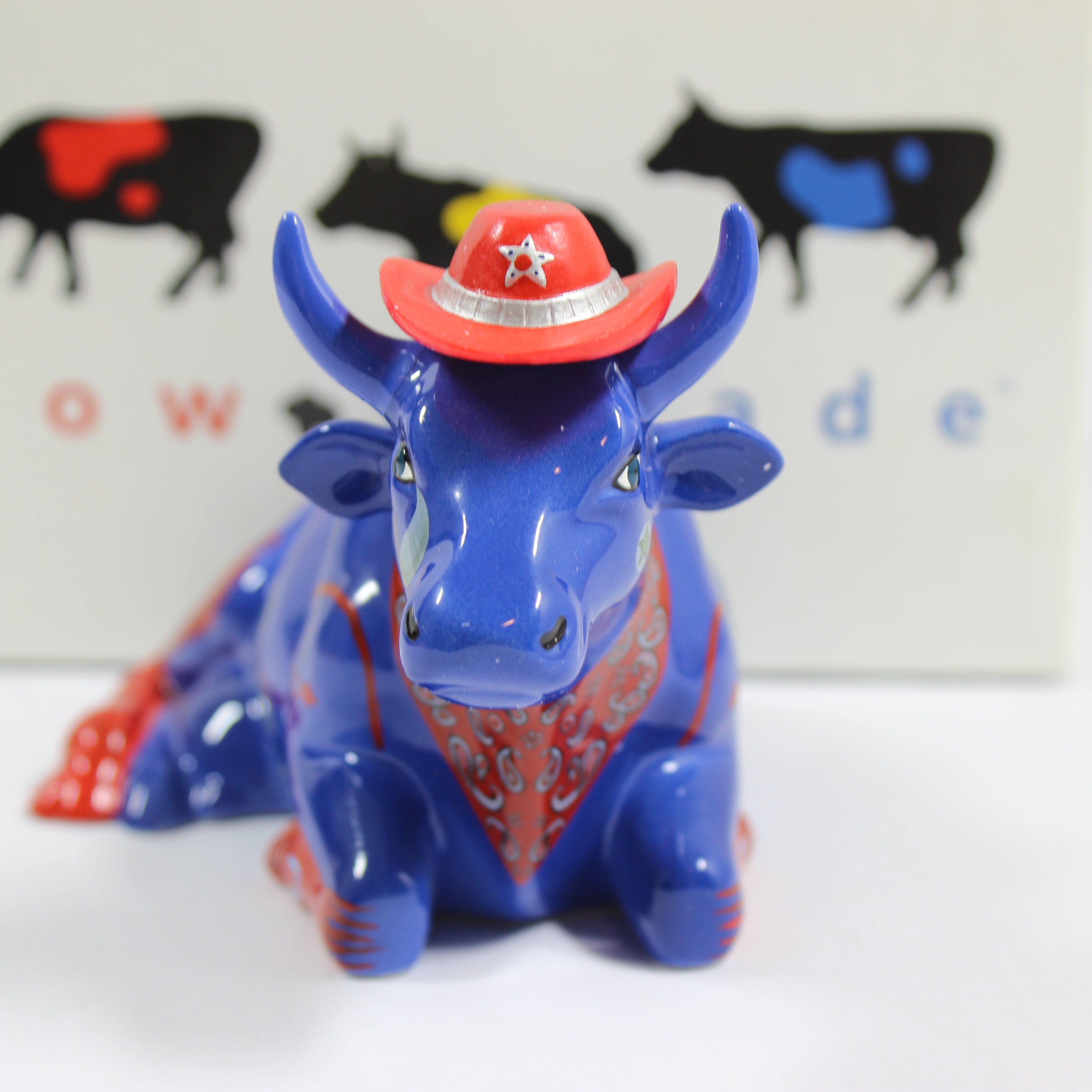 Cow Parade Even Cowgirls Get The Blues (2001) - Image 3