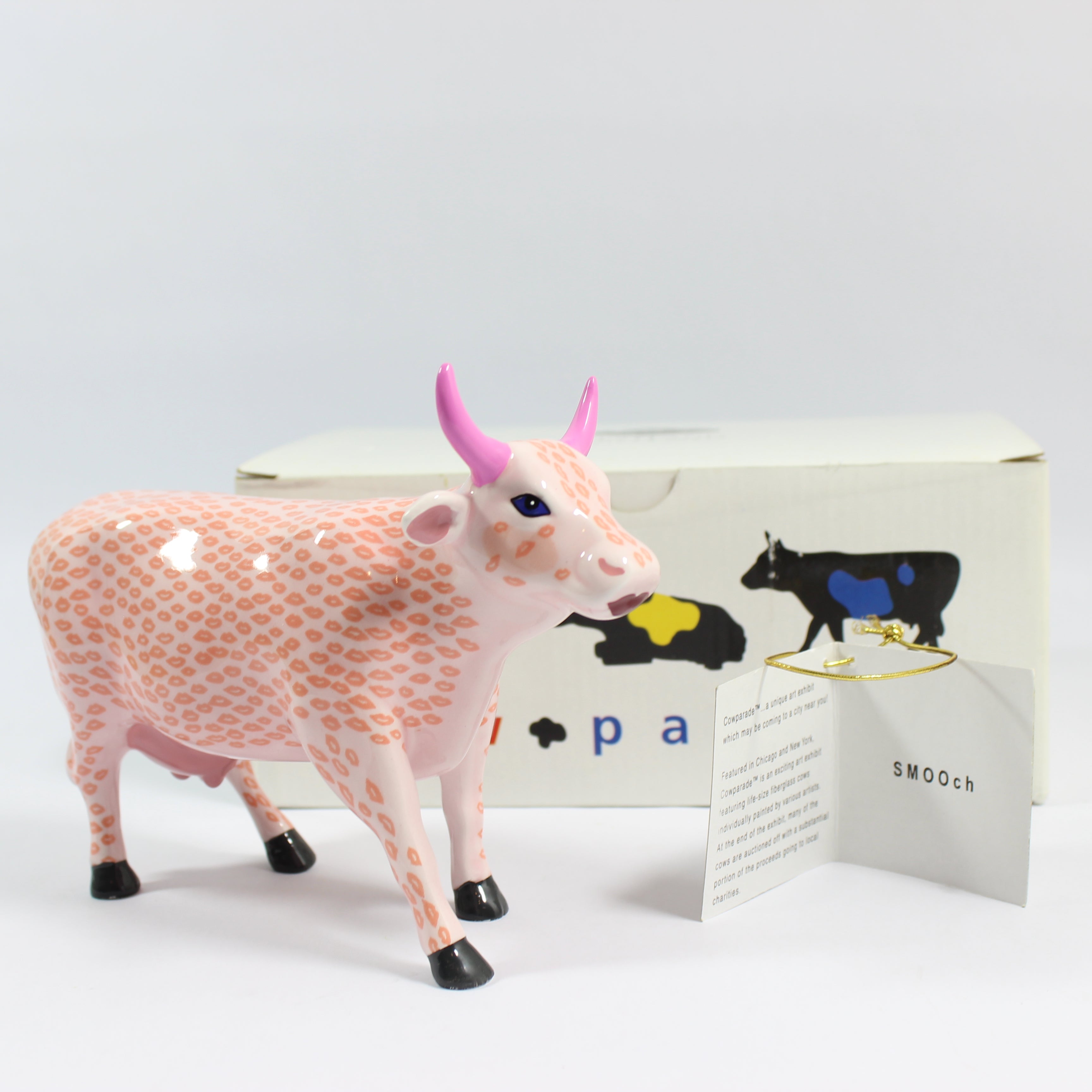 Cow Parade SMOOch (2001)