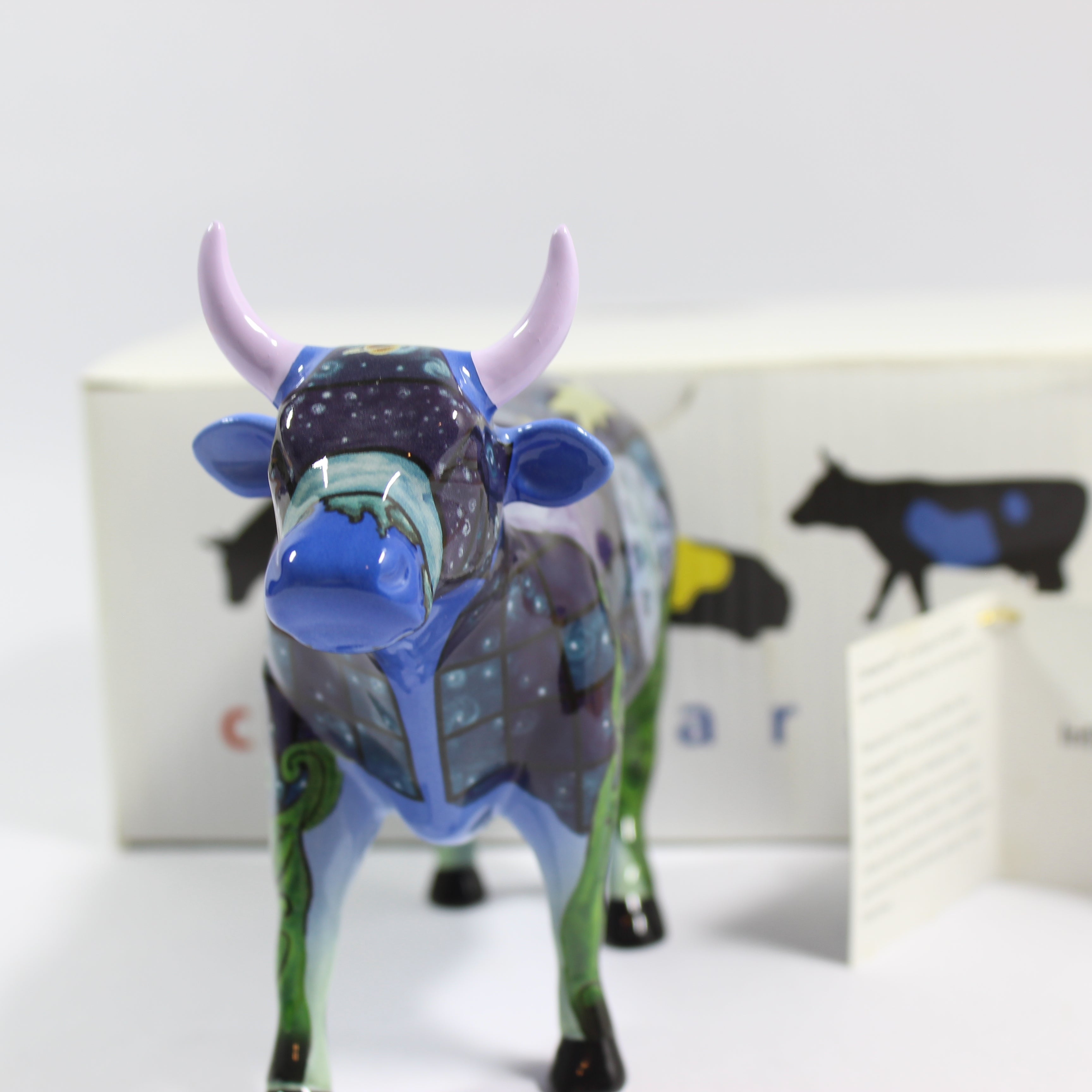 Cow Parade Infinity Cow (2001) - Image 3