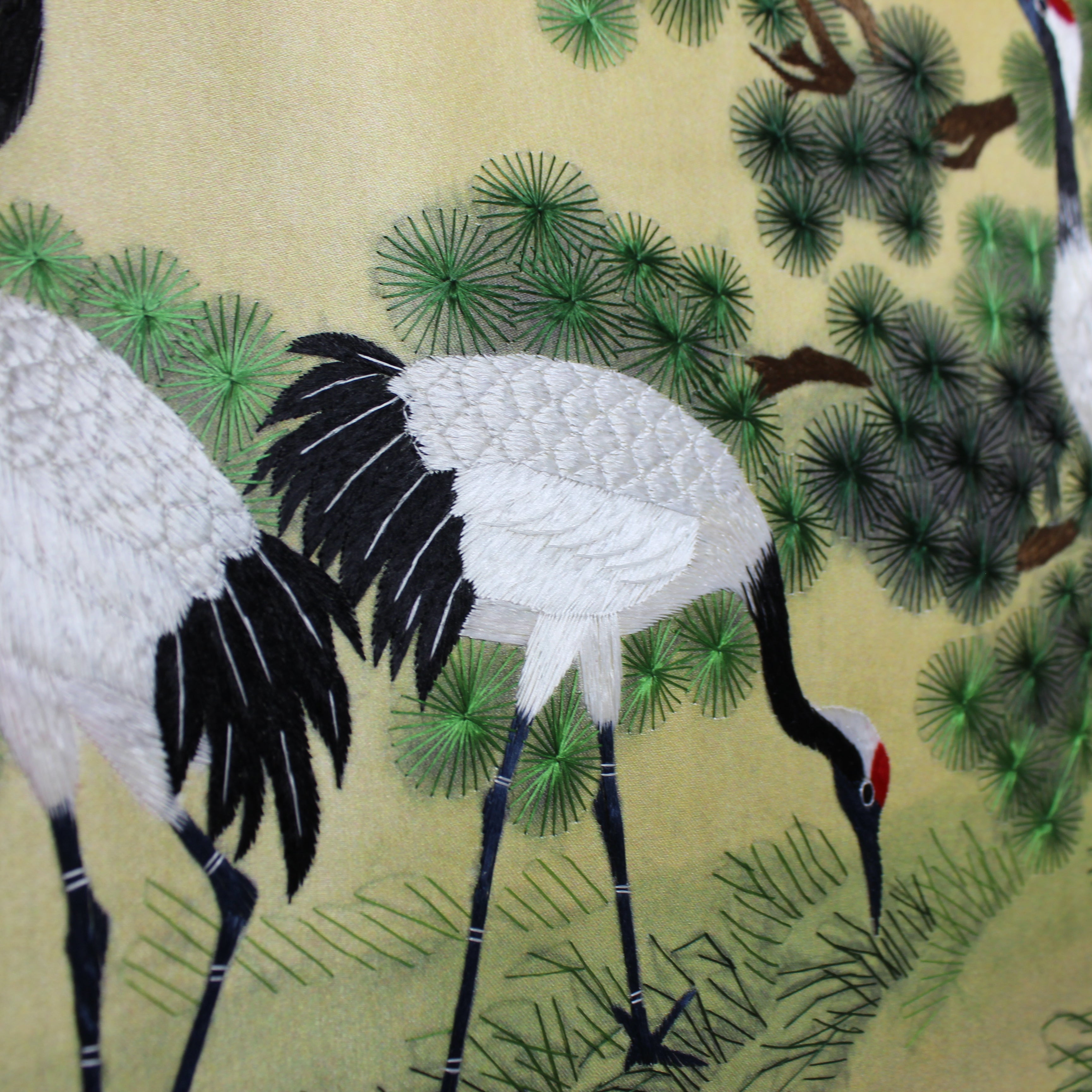 Chinese Embroidery Art - Cranes (China) - Image 3
