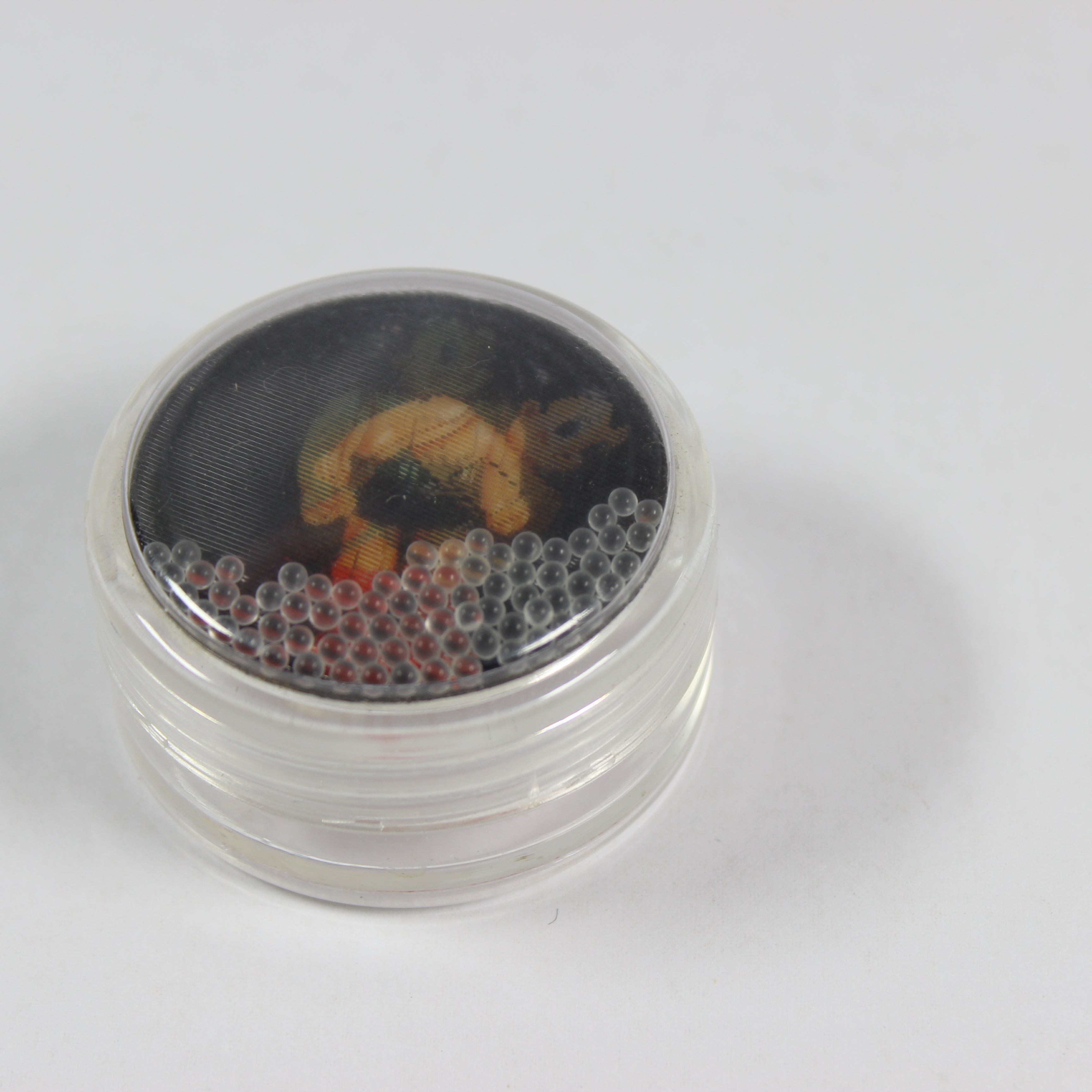 Case with Holographic Screw Top