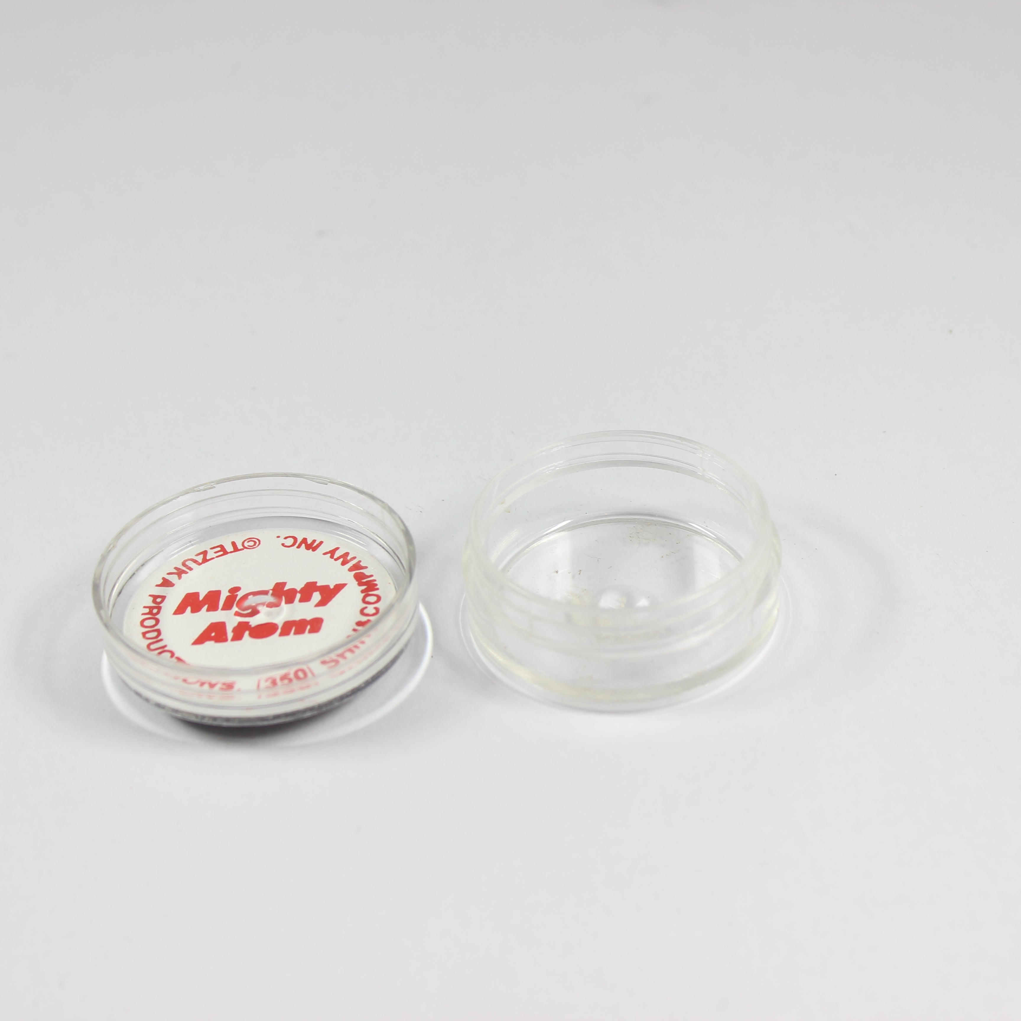 Case with Holographic Screw Top - Image 4
