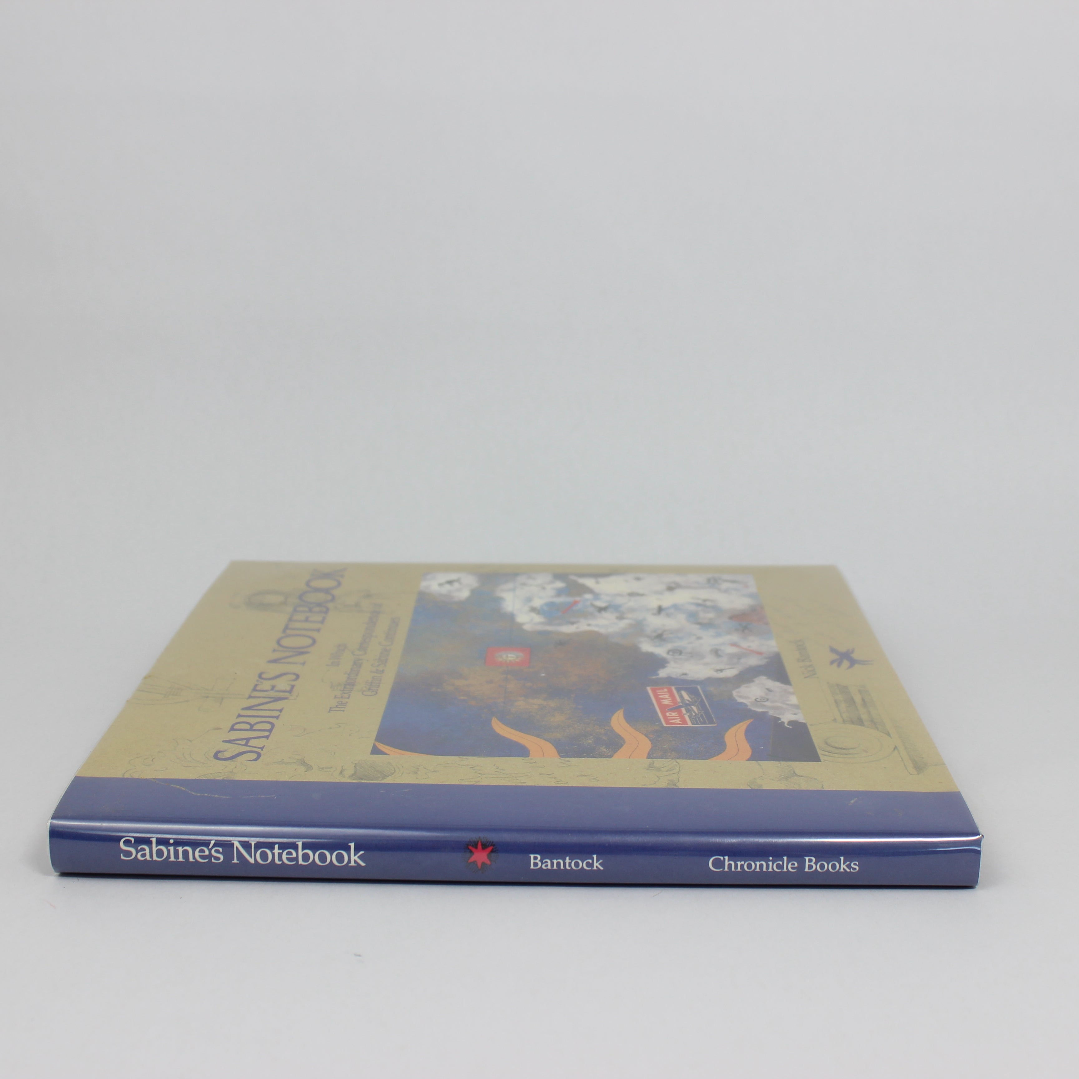 Sabine's Notebook: In Which the Extraordinary Correspondence of Griffin & Sabine Continues - Nick Bantock (First Edition, Hardcover, 1992) - Image 3
