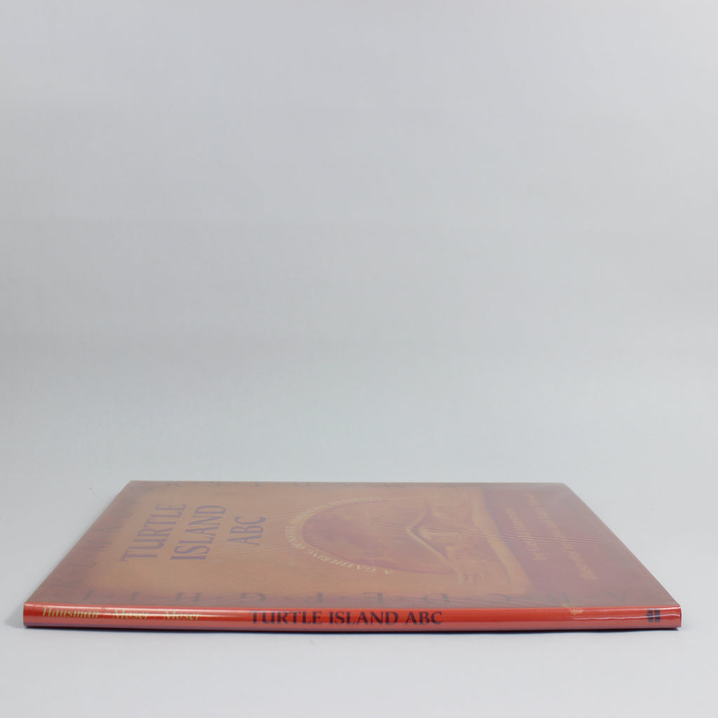 Turtle Island ABC: A Gathering of Native American Symbols - Gerald Hausman (First Edition, Hardcover, 1994) - Image 3