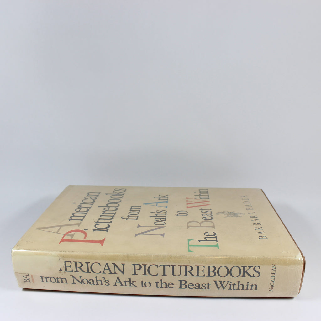 American Picturebooks from Noah's Ark to the Beast Within - Barbara Bader (First Edition, Hardcover, 1976) - Image 3