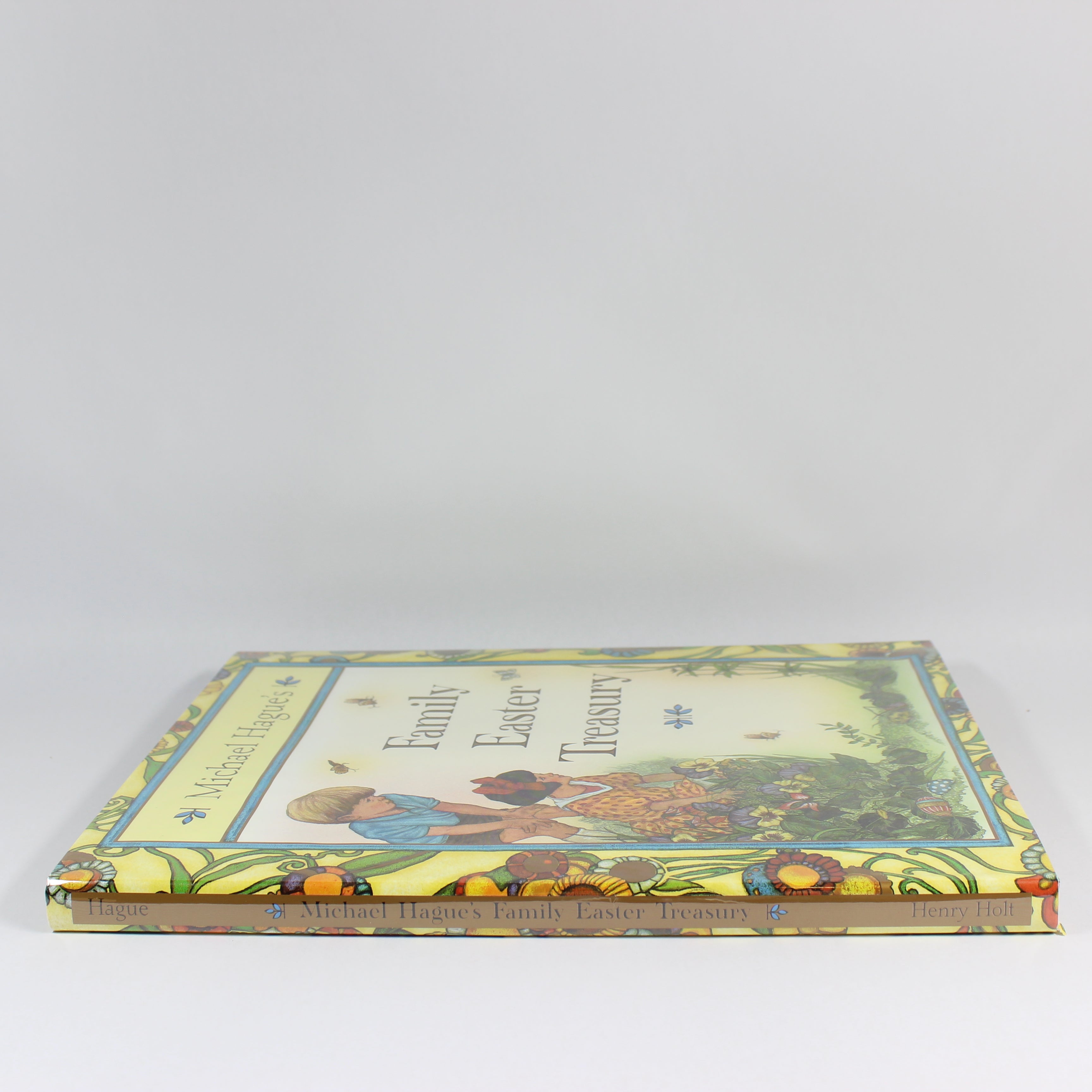 Michael Hague's Family Easter Treasury - Michael Hague (First Edition, Hardcover, 1999) - Image 3