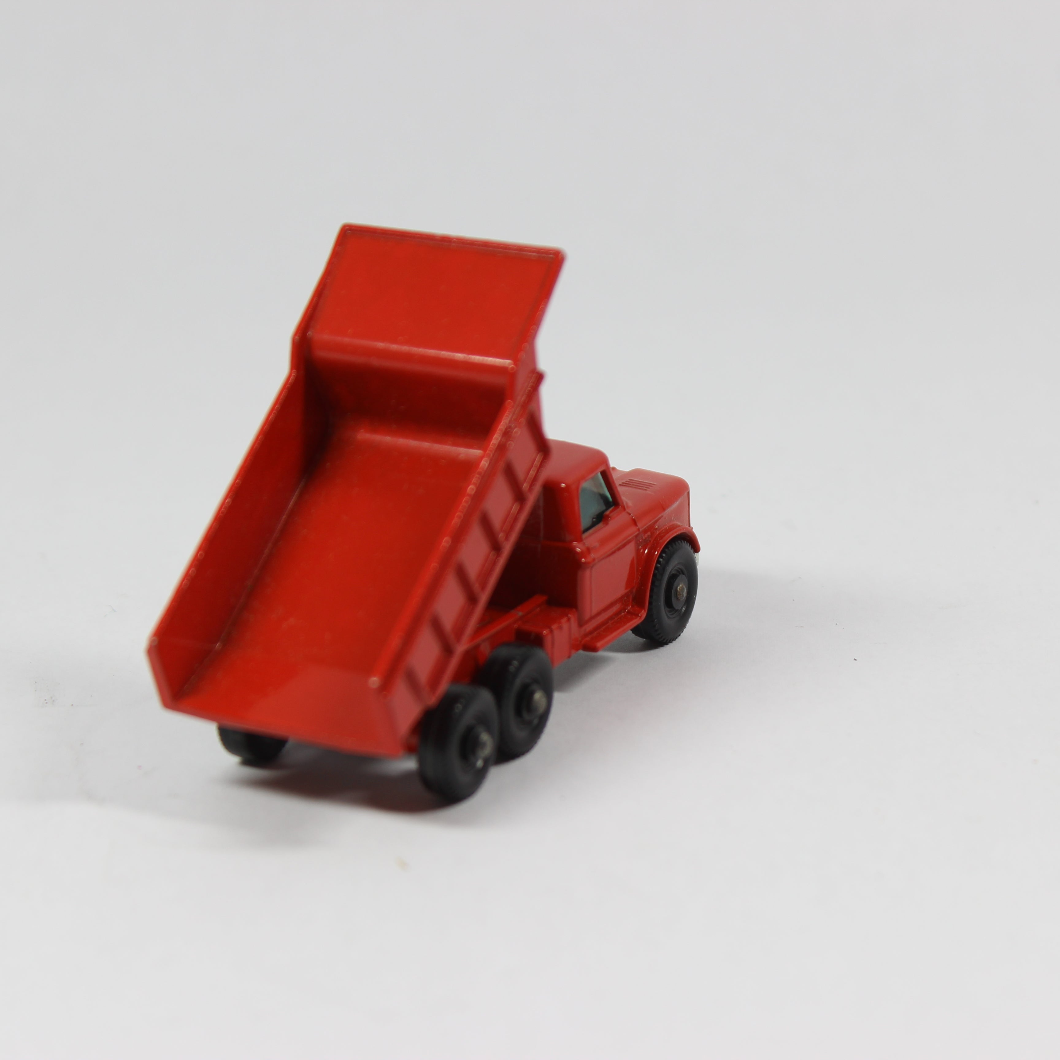 1966 Dodge Dumper Truck - Matchbox Series No. 48 - Image 3