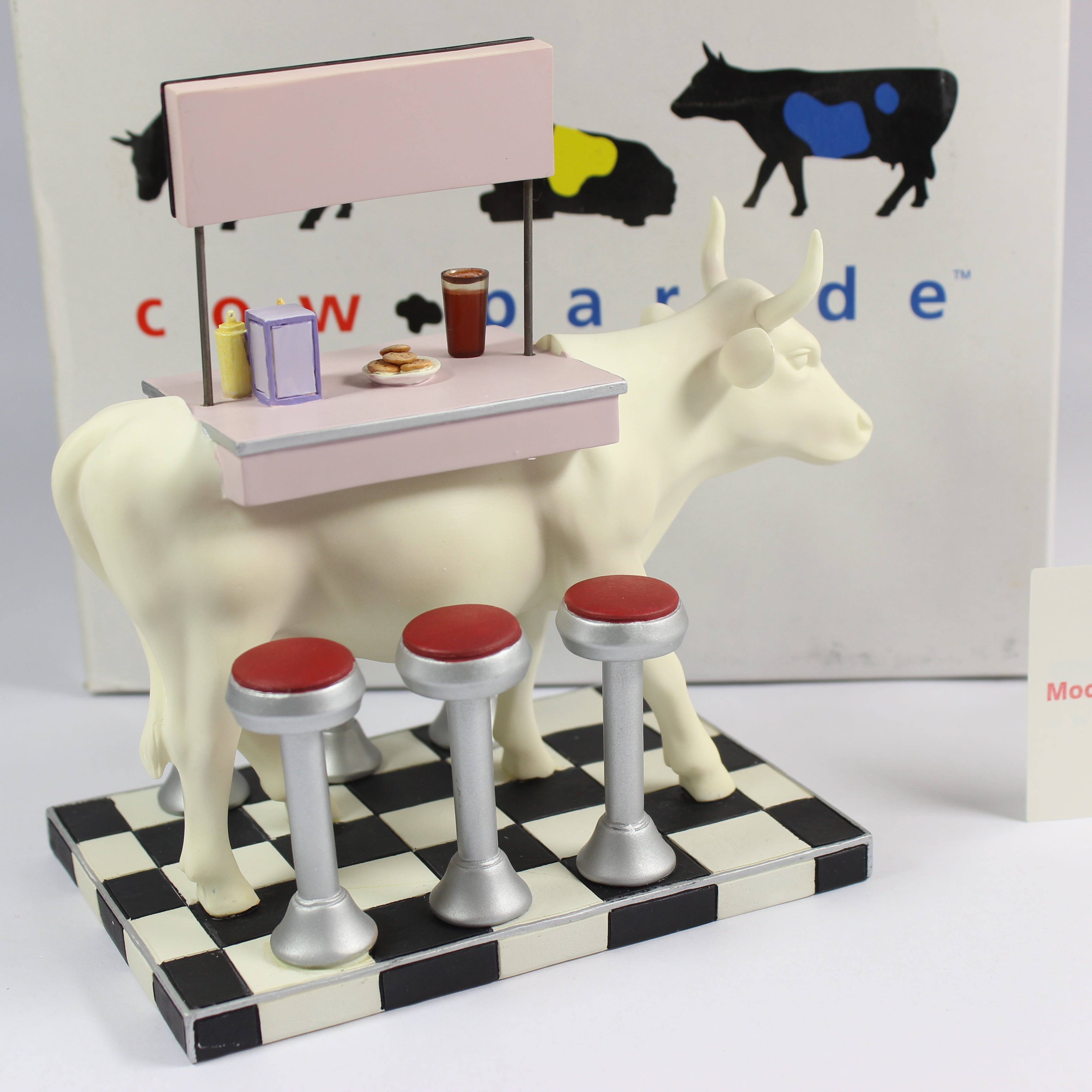 Cow Parade Moo Jersey Diner (2001) - Image 4