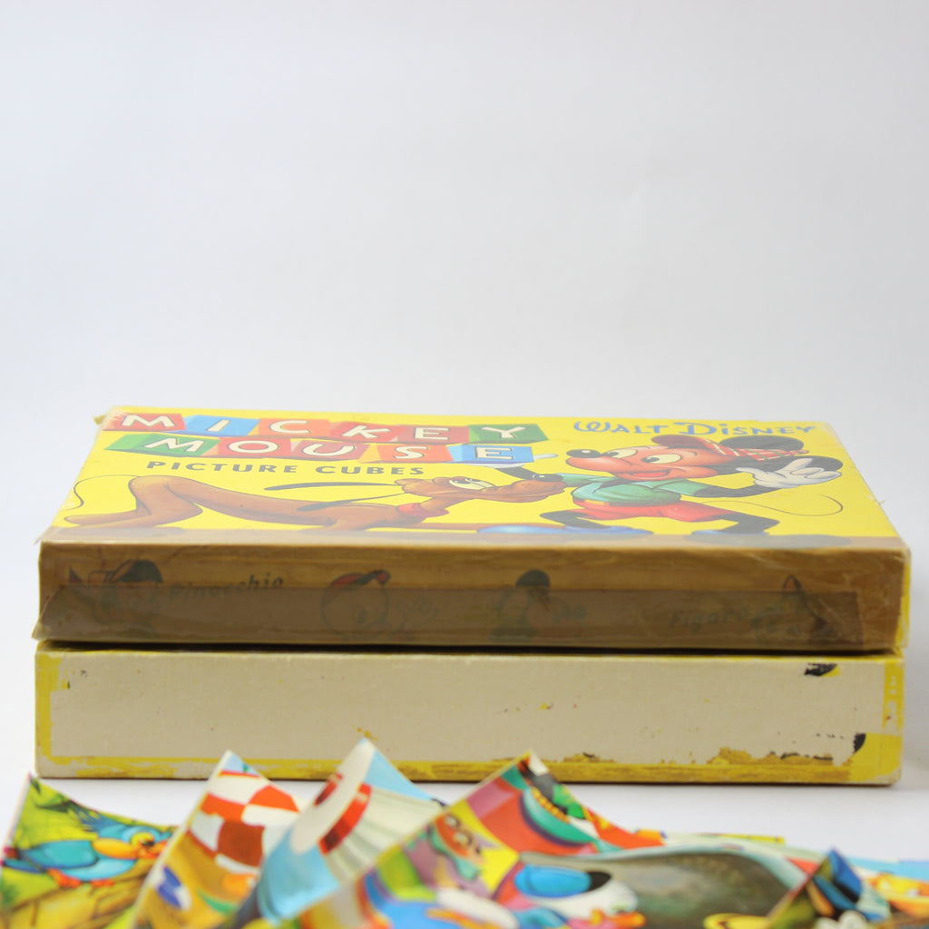 Mickey Mouse Picture Cubes (1960) - Image 5