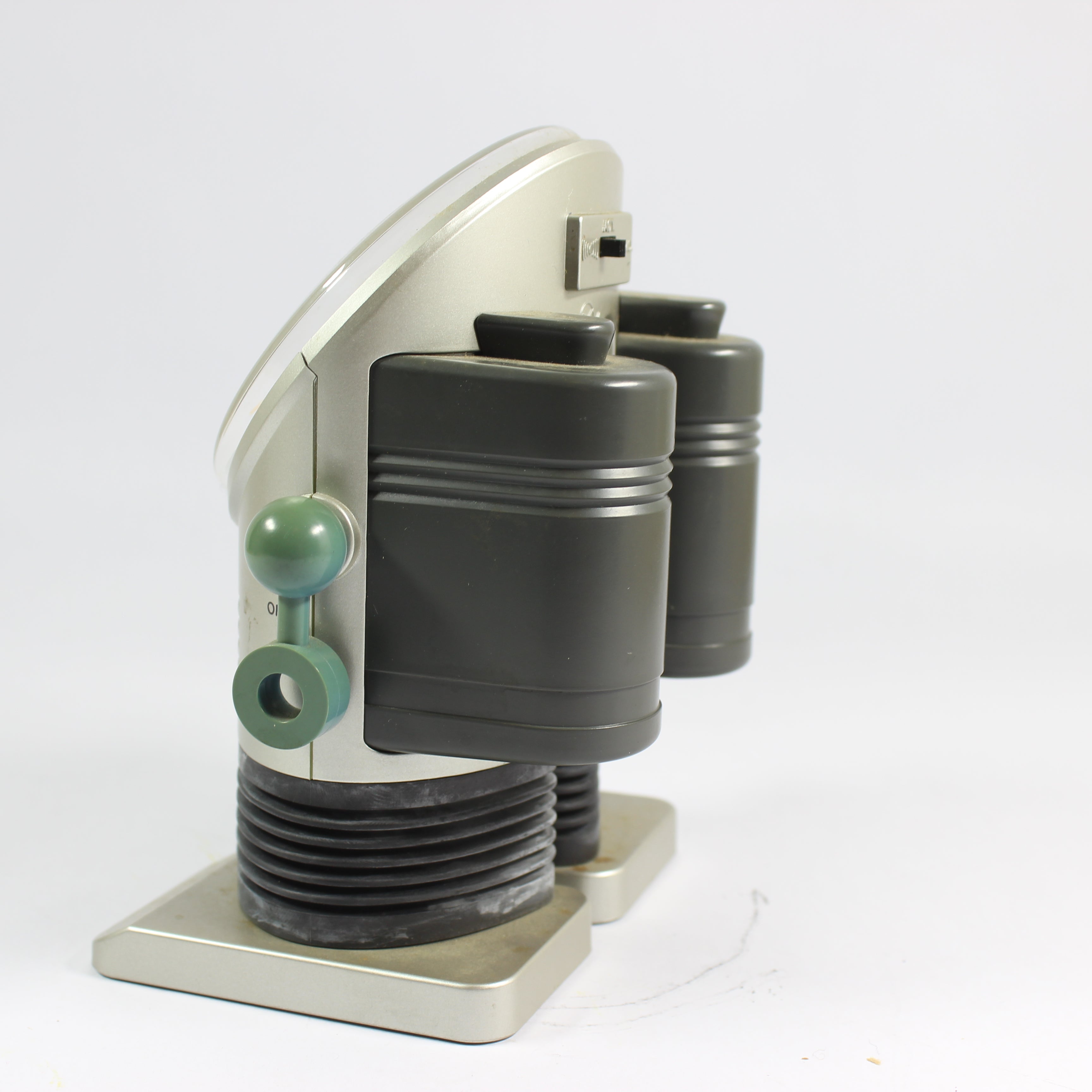 Robot Alarm Clock - Silver (1980) - Image 3