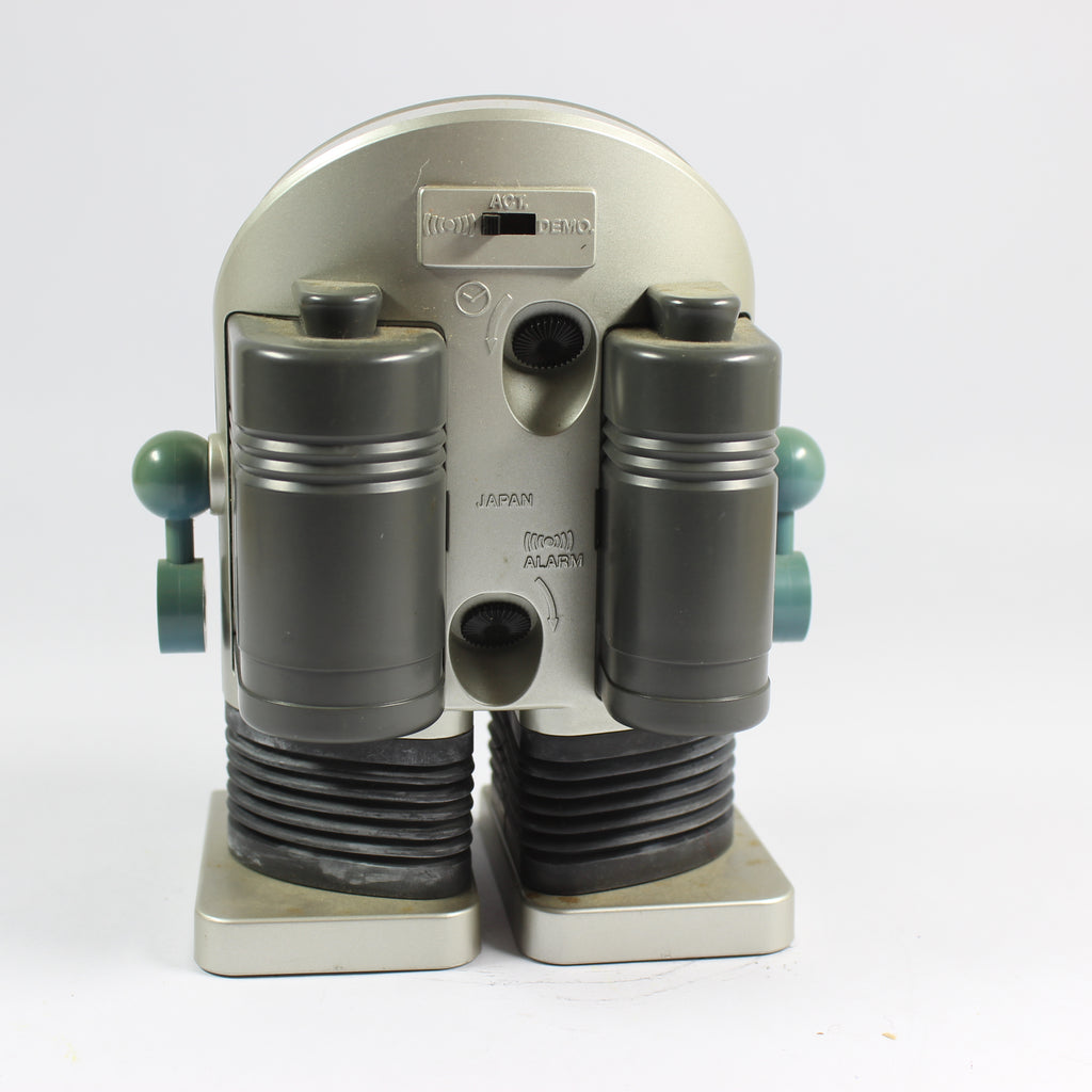 Robot Alarm Clock - Silver (1980) - Image 4