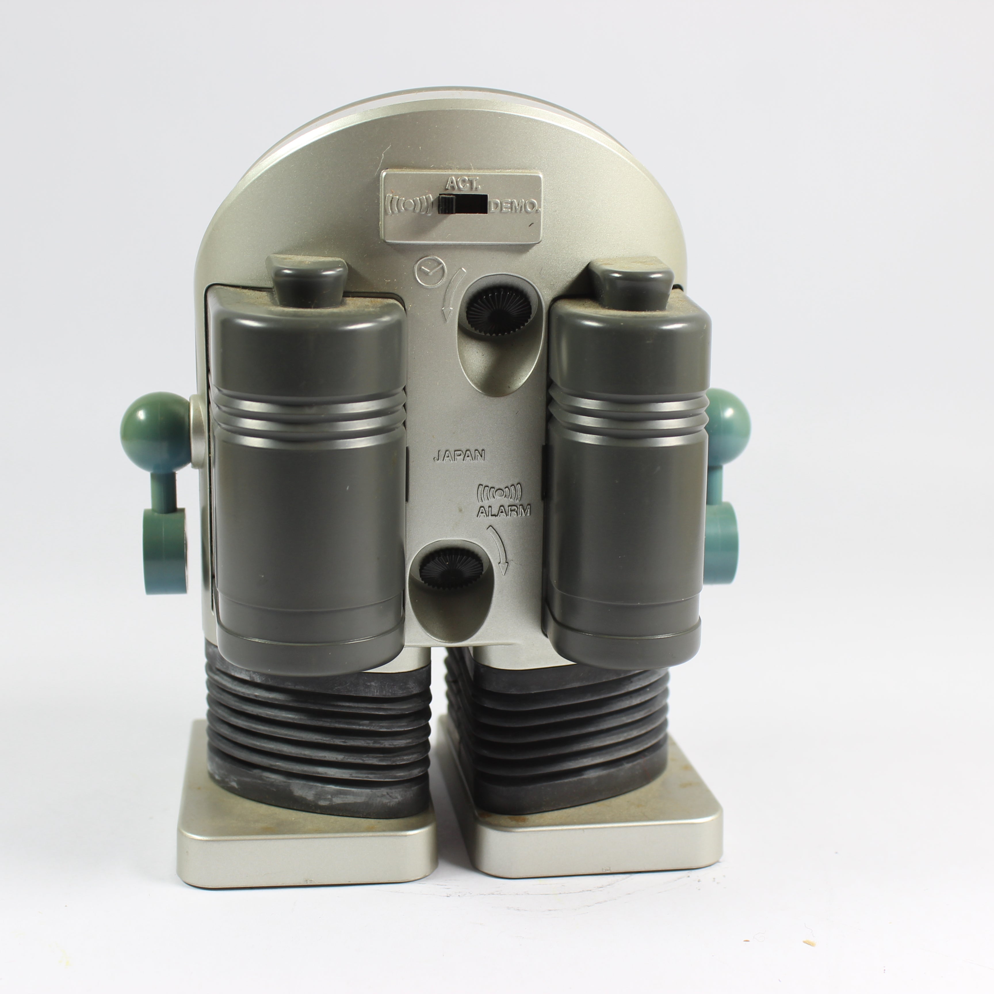 Robot Alarm Clock - Silver (1980) - Image 4