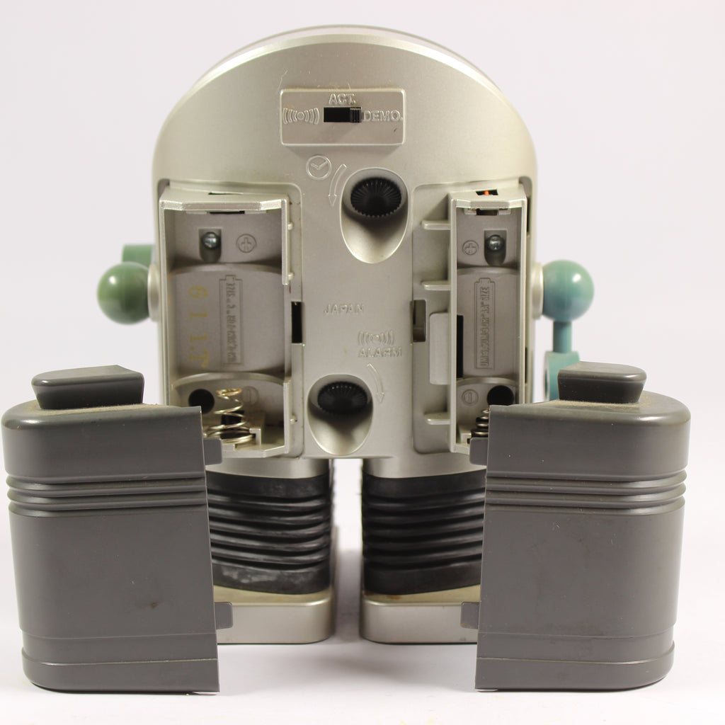 Robot Alarm Clock - Silver (1980) - Image 8