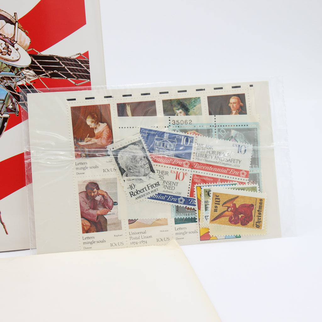 1974 Mint Set #931 (USPS Stamp Set Folder)