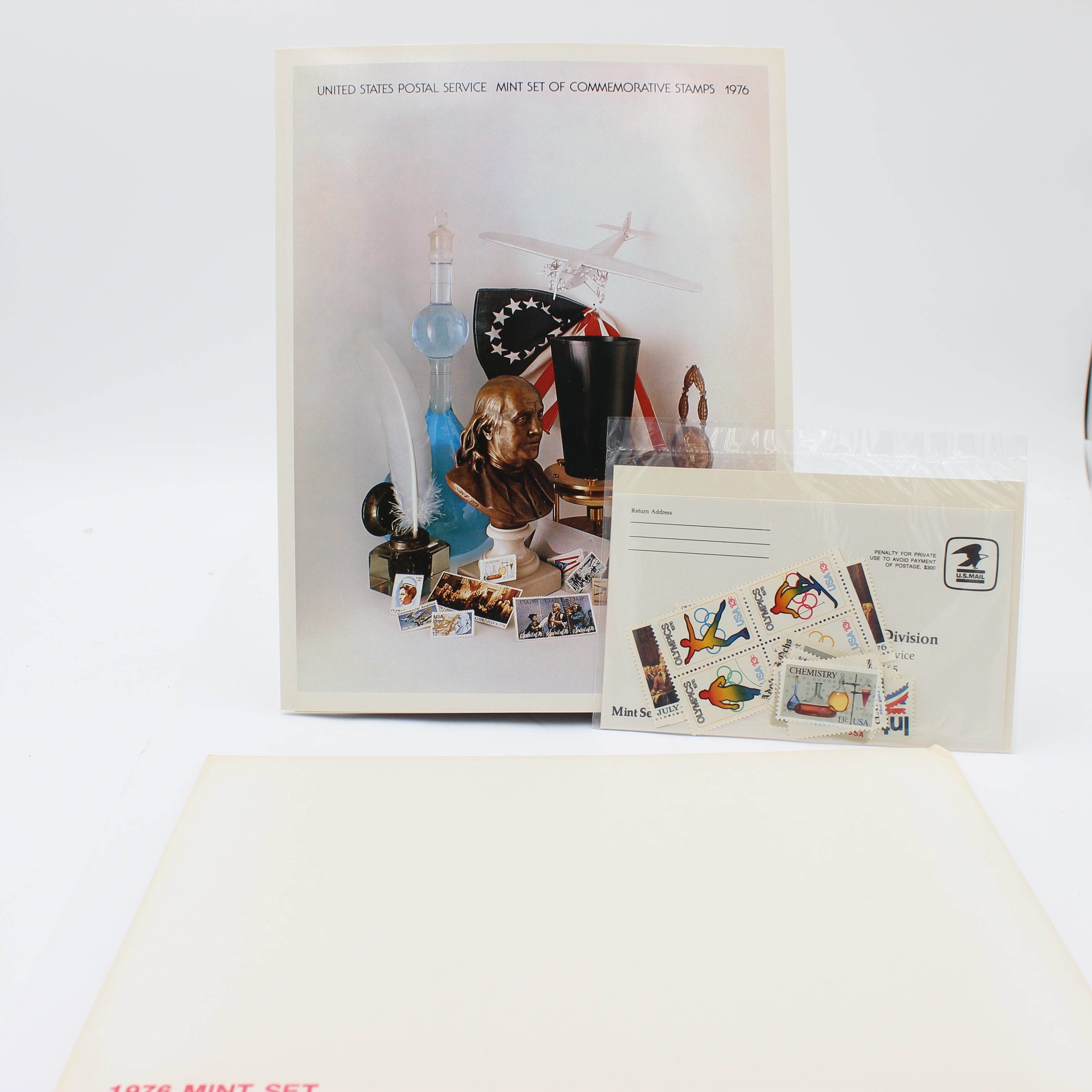1976 Mint Set #934 (USPS Stamp Set Folder)